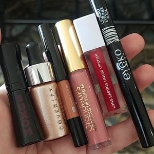 Makeup minis